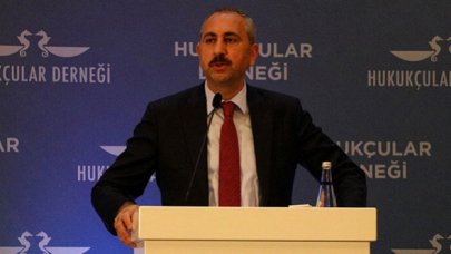 Bakan Gül: Milletimiz gerici ilkel zihniyete asla prim vermeyecektir