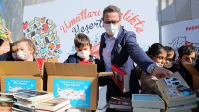 73 okula 30 bin kitap