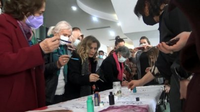 Şiddete karşı fırça darbesi