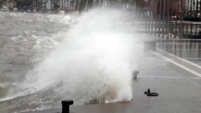 Antalya ve ilçeleri için 'aşırı yağış' uyarısı