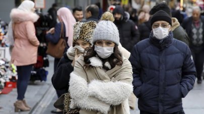 İstanbul'da koronavirüs vakaları endişe verici şekilde artıyor