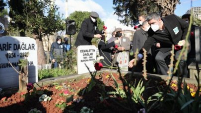 Dağlar, mezarı başında anıldı