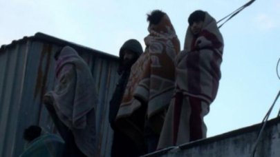 Kartal'daki kağıt toplama deposunda yangın