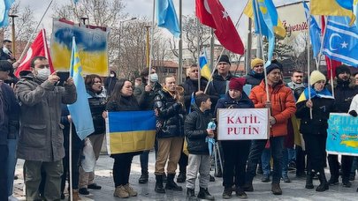 Ankara'da yaşayan Ukraynalılardan 'Rusya' protestosu