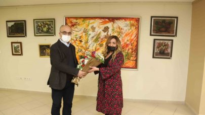“Renklerin Dili” adlı Resim Sergisi Kartal Belediyesi’nde açıldı