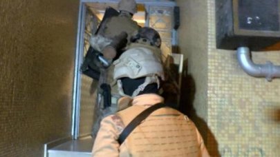 İstanbul'da uyuşturucu operasyonu! Helikopter destekli baskın yaptılar