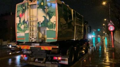 Sancaktepe’de çöp kamyonuna çarpan motosikletin sürücüsü hayatını kaybetti