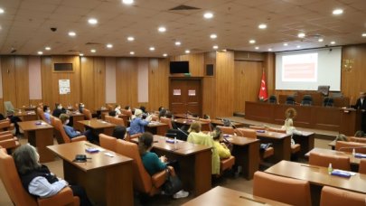 Kartal Belediyesi personeline kanser bilinçlendirme semineri