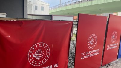 Afişler asıldı inşaat başladı