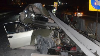 Bariyere ok gibi saplandı!