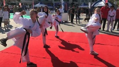 Kartal’da 3 gün sürecek olan 19 Mayıs kutlamaları birçok genci bir araya getirdi