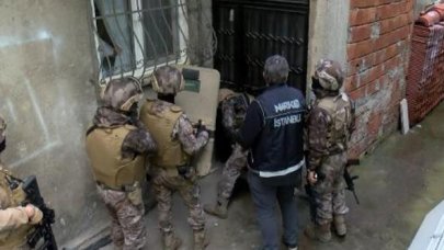 İstanbul' da helikopter destekli uyuşturucu operasyonu: 14 gözaltı