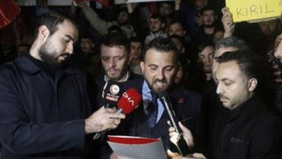 Yeniden Refah Partisi Gençlik Kolları Paludan’ı protesto etti
