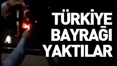 Kosova'da Türk bayrağı yaktılar