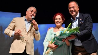 Dışarıda Hiçbir Şey Var! büyük ilgi gördü