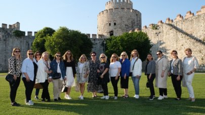 Yedikule'yi gezmeye doymadılar