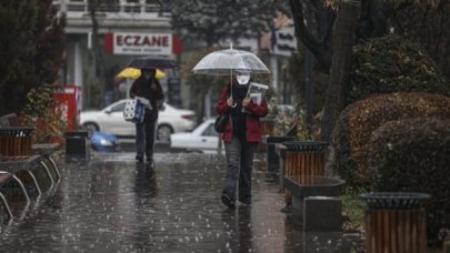 Meteoroloji'den sağanak uyarısı: Saat verildi