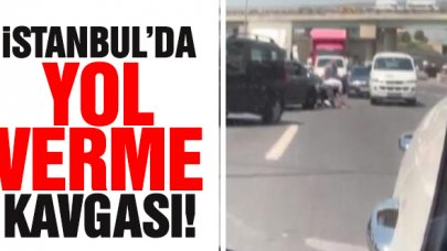 Küçükçekmece'de yol verme kavgası