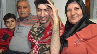 Recep için asker kınası