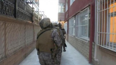 İstanbul'da uyuşturucu operasyonu; çok sayıda şüpheli gözaltına alındı