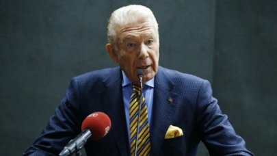 Uğur Dündar’a hapis cezası!