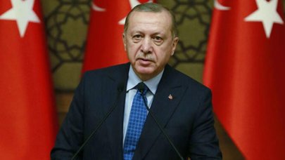 Cumhurbaşkanı Erdoğan: LGS'ye girecek tüm evlatlarıma muvaffakiyetler diliyorum