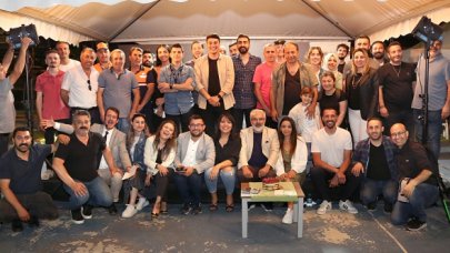 Geleneksel  hale gelecek