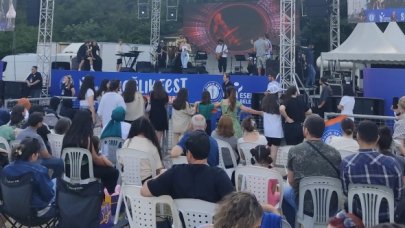 Sağlıkçılar stres attı