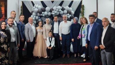 AK Parti düğünde buluştu