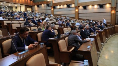 İBB'de çıtır çıtır gerginlik