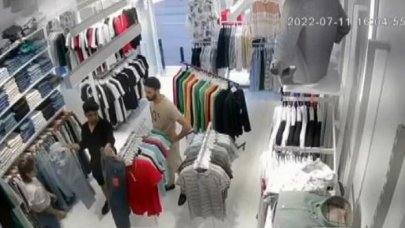 Güngören'de buldukları kredi kartıyla parça parça alışveriş yaptılar