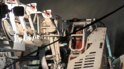 Bağcılar'da çıkan yangında binada mahsur kalan 11 kişiyi itfaiye kurtardı