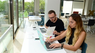 Kadıköy Belediyesi'nden öğrencilere destek