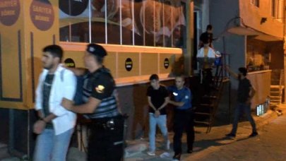 Sultangazi'de kaçak göçmen operasyonunda 32 kişi yakalandı