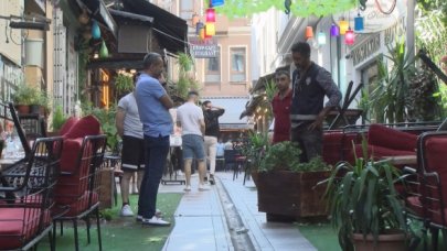 Ortaklar kavga etti: 2 yaralı