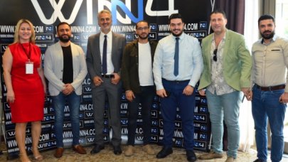 Dünyayı dünyaya satıyoruz