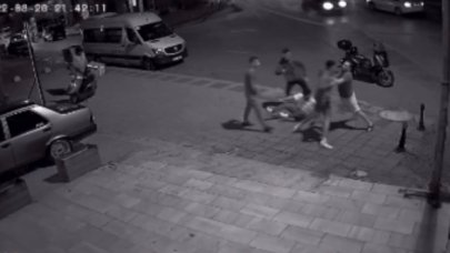 Kadıköy'de 'yan baktın' kavgası kanlı bitti