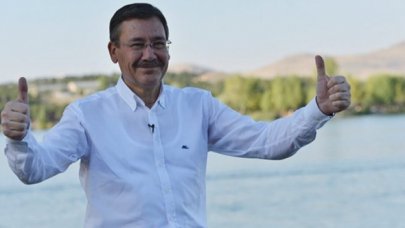 Melih Gökçek, Şahan Gökbakar'ı hedef gösterdi: Ağzını yüzünü dağıtırlar