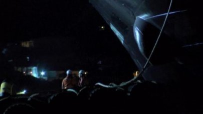 Bebek sahilinde karaya oturan kargo gemisi kurtarıldı