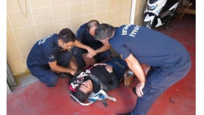 Üsküdar'da otomobil çarpan yayaya ilk müdahaleyi itfaiye yaptı