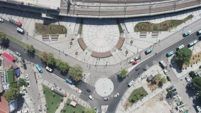 ‘Kartal Neyzen Tevfik Meydanı’ yoğun katılımlı bir törenle hizmete açıldı