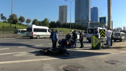 Kartal'da trafik kazasında motosikletli yaralandı