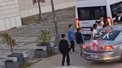 Sultanbeyli’de gelin arabasının önünü kesen çocuklara tekmeli saldırı