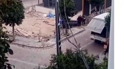 İnşaat malzemelerini çalıp kaçtılar