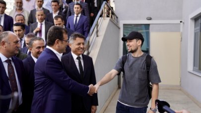 Sizler bize emanetsiniz