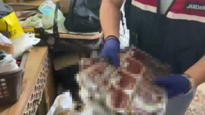 İstanbul'daki kaçak depoya baskın: Tonlarca sahte içki ele geçirildi