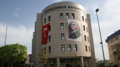 Küçükçekmece Kaymakamlığı'ndan üniversitedeki çökme ile ilgili açıklama