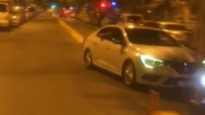 Makas atıp ters yöne girdiler