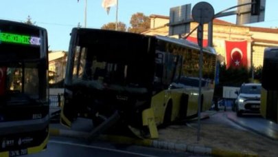 Küçükçekmece'de İETT otobüsü yoldan çıktı