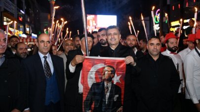 Cumhuriyet de Osmanlı da bizim!